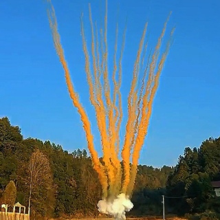 Дневной веерный салют Piroff 1,2